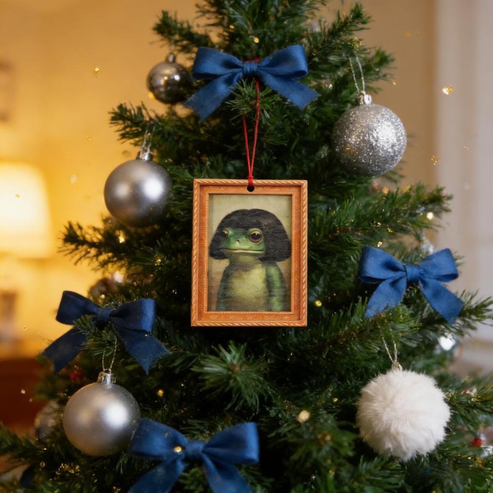 Quirky Framed Holiday Ornaments